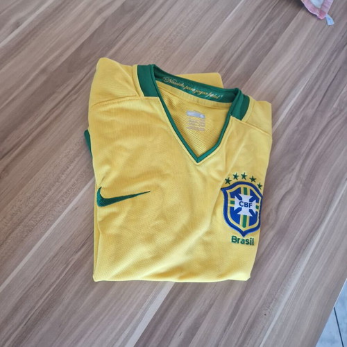 Brazil 2010 jersey size small new, authentic