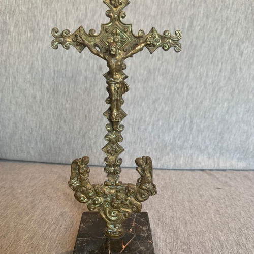 Brass tabletop crucifix used, good condition