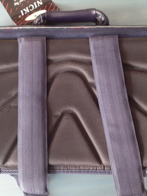 Nicki School Bag square new for elementary