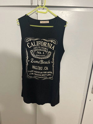 Blouse dress one size like new, black and white