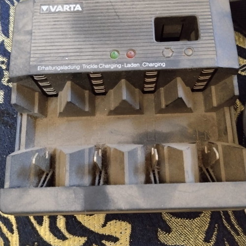 Vintage Slide Viewer 35mm Lunarama and Varta Battery Charger used