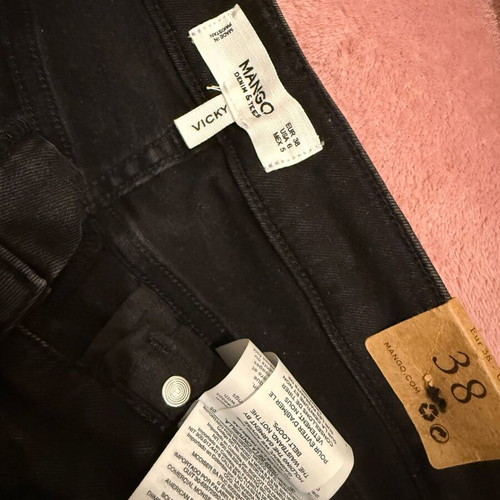 Mango MNG Jeans black denim shorts size EU 38 like new