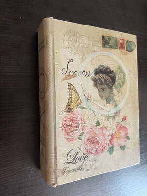 Box in book shape used