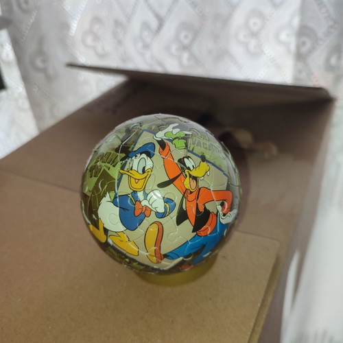 Disney Puzzleball used, completed