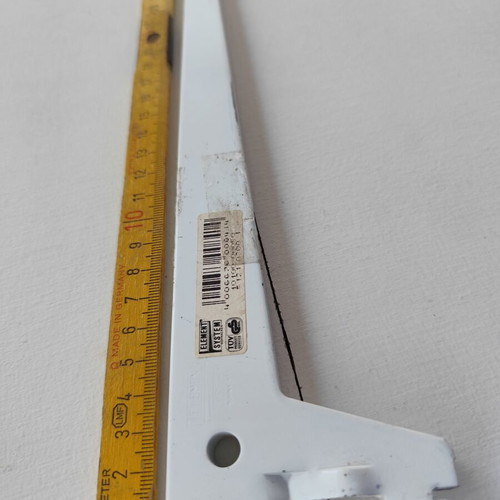 Element System metal shelf brackets, various sizes, white