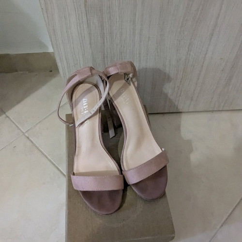 Luigi pink high sandals new with strap velour fabric