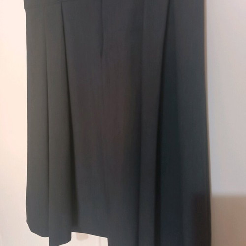 Grey dress short-sleeved like new with leather details