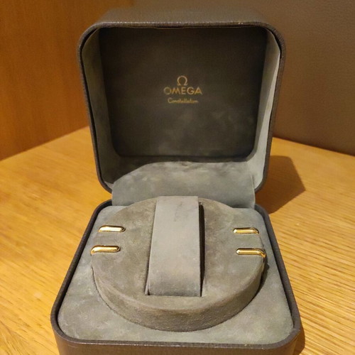 Omega Constellation box like new
