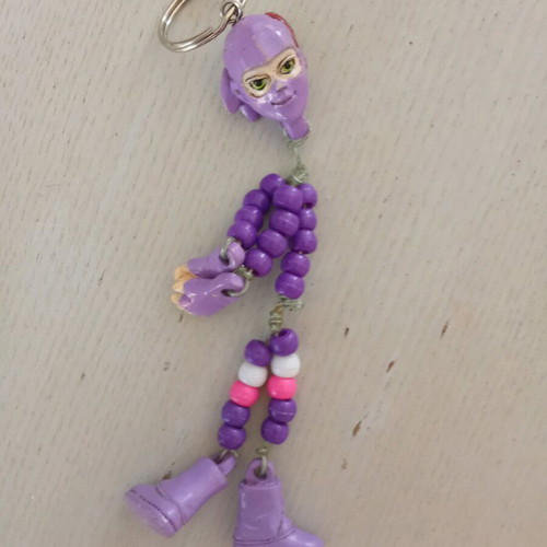 Keychain toy with beads for girls used