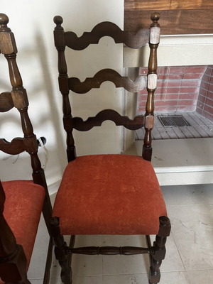 Solid walnut wood table with 6 chairs