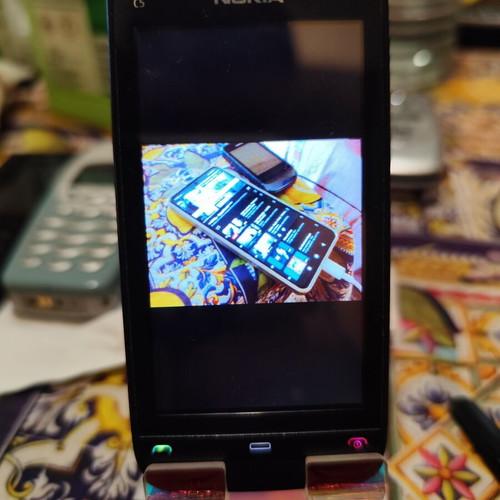 Nokia C5-03 phone used, black, up to 7.9 MP camera