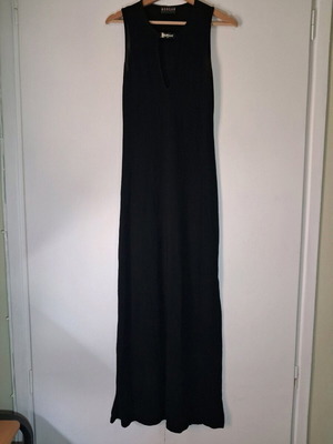 Maxi black elastic dress Morgan de Toi like new, sleeveless