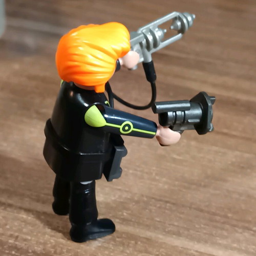 Playmobil ghost and alien hunter used
