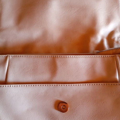 Carpisa Shoulder Bag like new with floral fabric pouch gift, beige