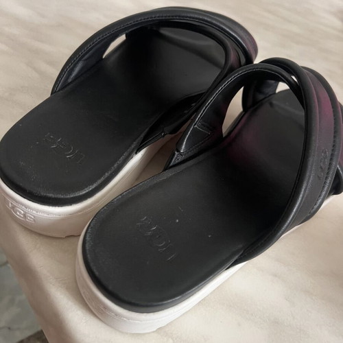 Ugg Australia slippers size 41, black