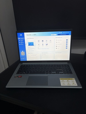 Asus Vivobook Go 15 E1504F laptop used, Ryzen 5 7520U, 16GB RAM, 512GB SSD