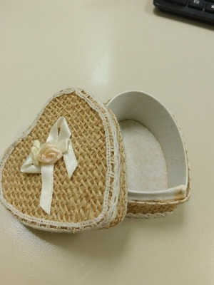 Heart-shaped storage box like new