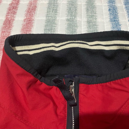 Nautica jacket Large like new, red with 3 pockets