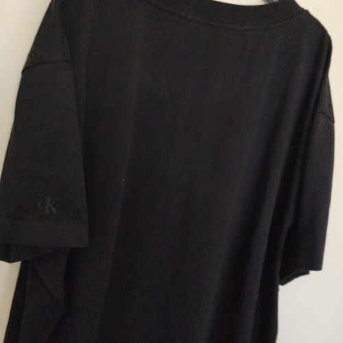 Calvin Klein t-shirt black XL like new