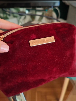 Bobbi Brown βελούδινο νεσεσέρ κόκκινο μεταχειρισμένο