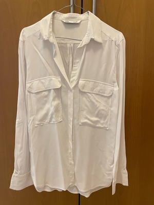 Zara shirt white like new, size S