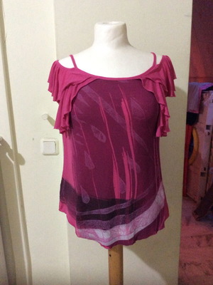 Sisley blouses used for girl 13-14 years, size S, pack of 2