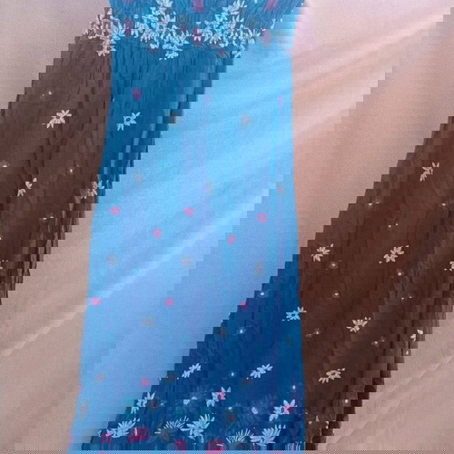 Макси дамска дълга рокля с еластично бюстие, като нова