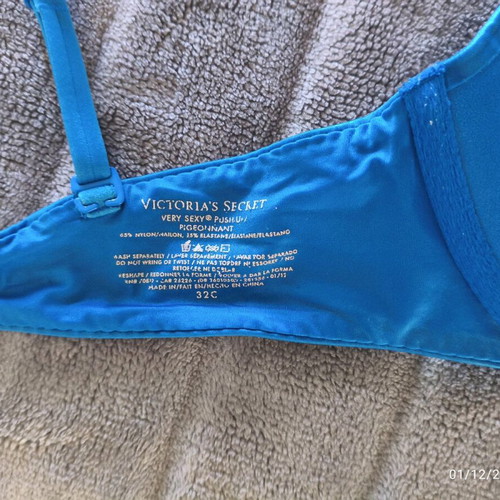 Victoria's Secret bra 32C new, blue