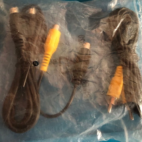 Audio-Video Cinch Cable and Analog Adapter new