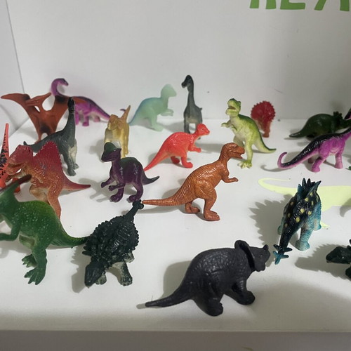 Small dinosaur figures for collection