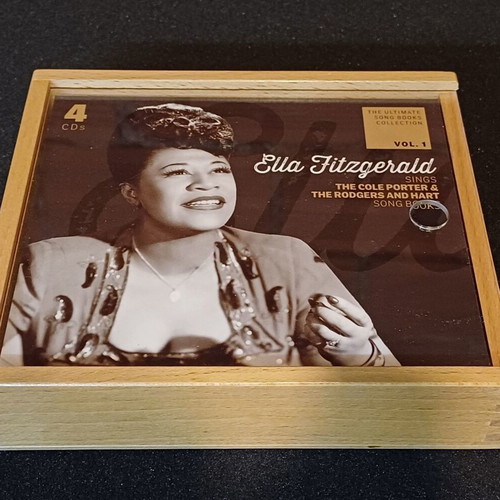 Ella Fitzgerald wooden boxset used, 4 CD jazz