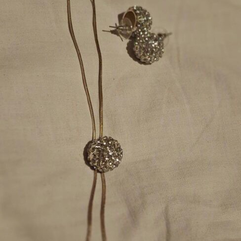Jewelry set silver necklace and earrings new