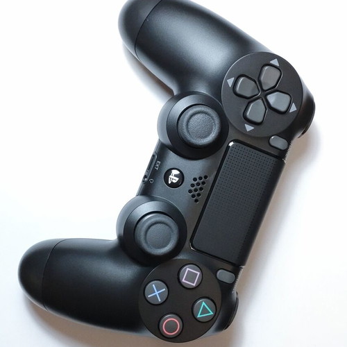 PS4 Slim 500GB console with camera V2