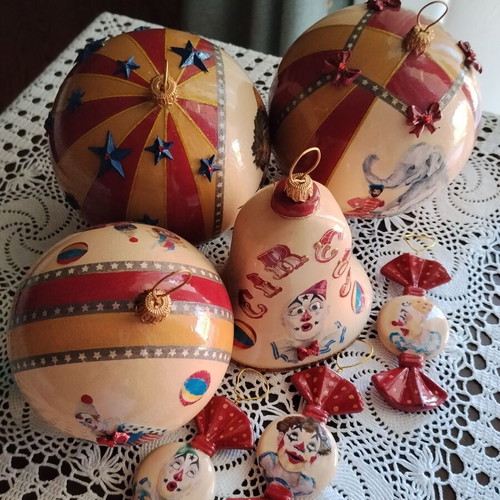 Old Circus Christmas ornaments set new, handmade plastic