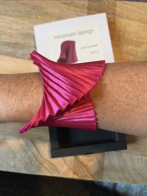 Alexandra Tsoukala bracelet like new, pink