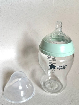 Tommee Tippee Glass Bottle Closer to Nature 250ml with Silicone Nipple New