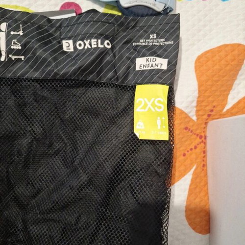 Oxelo Kids' Protective Gear for Scooter and Skateboard like new, blue