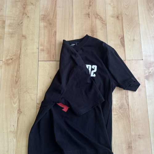 Dsquared black shirt, size Large kids