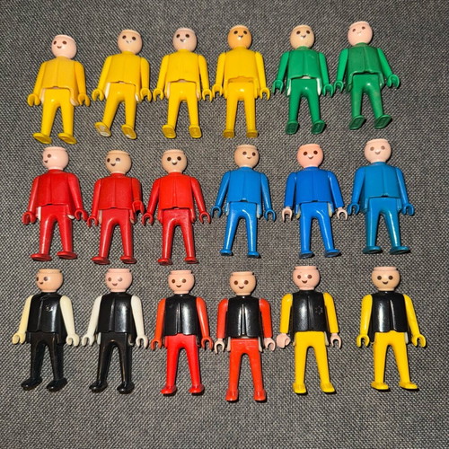 Playmobil male figures like new, pack of 18 pieces