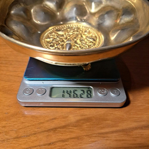 Vintage gilded brass fondue bowl with embossed designs like new