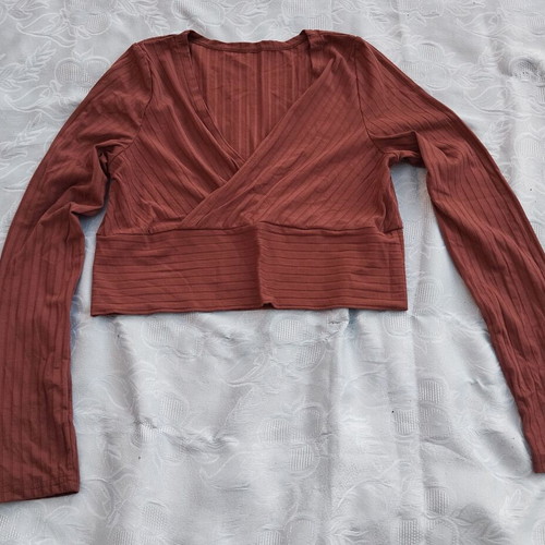 Shein women's long-sleeve top new, brick color