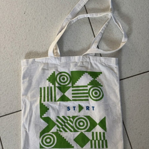 White Cotton Canvas Tote Bag with Green Geometric Graphic START like new