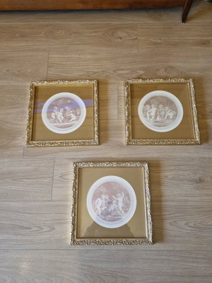 Set of 3 frames like new, antique gold wood