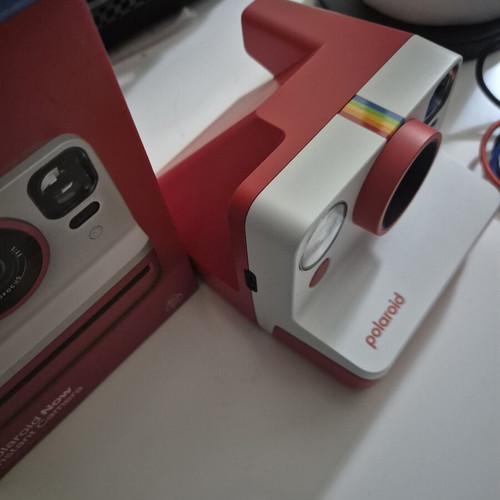 Polaroid Now Gen 2 camera like new in box