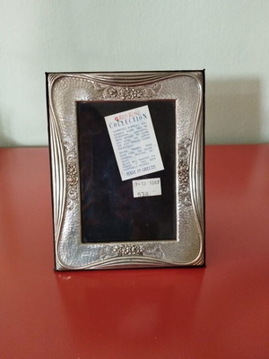 Silver 950 Carved Frame from Red Rose Collection, like new