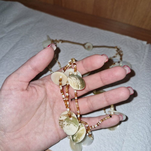 Handmade quadruple necklace with shells new