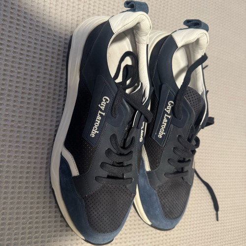 Guy Laroche sneakers like new, size 43, blue