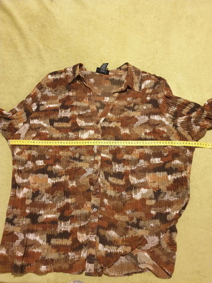 Maggie Barnes women's shirt 2XL like new, pleated fabric