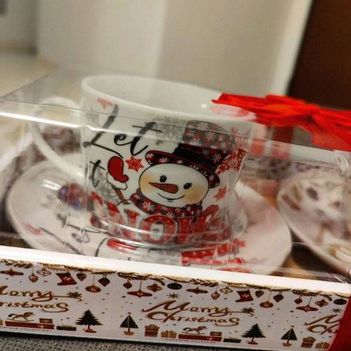 Set of 2 Christmas cups with saucers new 200 ml