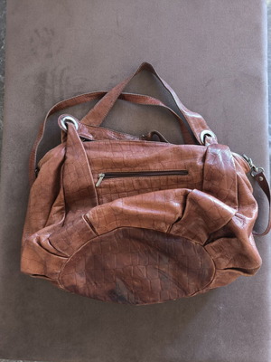 Shoulder bag with croco pattern used, brown